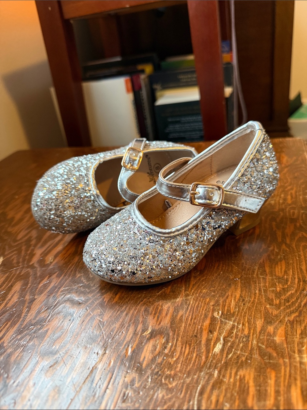 Girls' Glitter Mary Jane Dress Shoes in Silver with Buckle